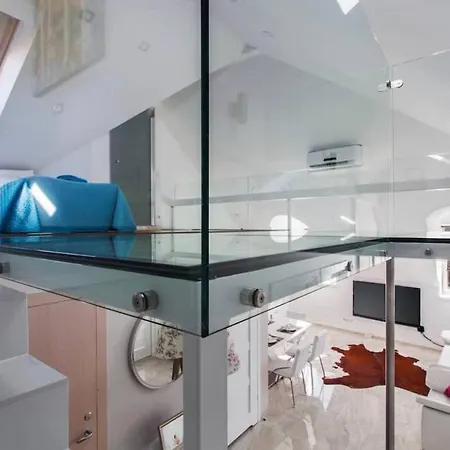 Chik Chirik House Apartment *